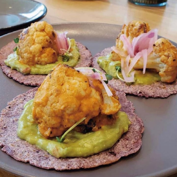 photo of Vegan Inc. Miyana Polanco Tacos De Coliflor shared by @gisells on  20 Oct 2020 - review