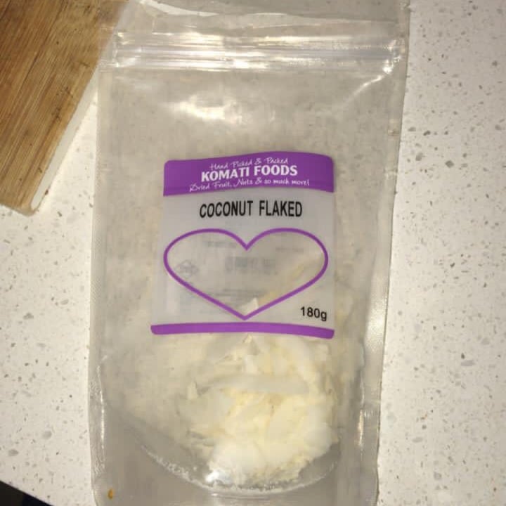 review photo of Komati Foods Coconut Flakes shared by @maxineparker on 12 Nov 2020 - review