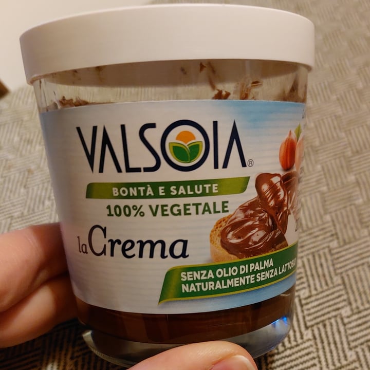 photo of Valsoia Crema alla nocciola shared by @ise93 on  20 Mar 2022 - review