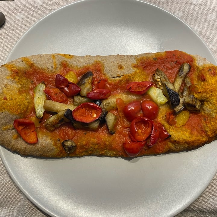 photo of Italpizza pizza con farina integrale e verdure shared by @nicolepasini on  21 Nov 2022 - review