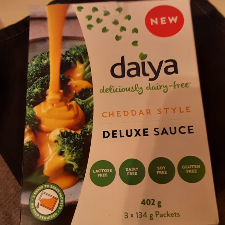 photo of Daiya White Cheddar Style Veggie Deluxe Cheezy Mac shared by @momarkham on  13 Jun 2021 - review