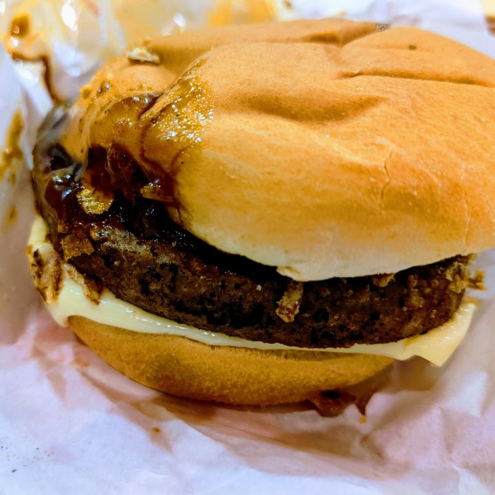 photo of MOS Burger MOS Impossible Burger (w/o cheese) shared by @reddishdevil on  20 Dec 2020 - review