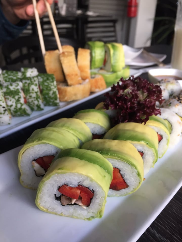 photo of Alaska Sushi Fusion Sushi vegano shared by @cata-arancibias on  24 Jun 2019 - review