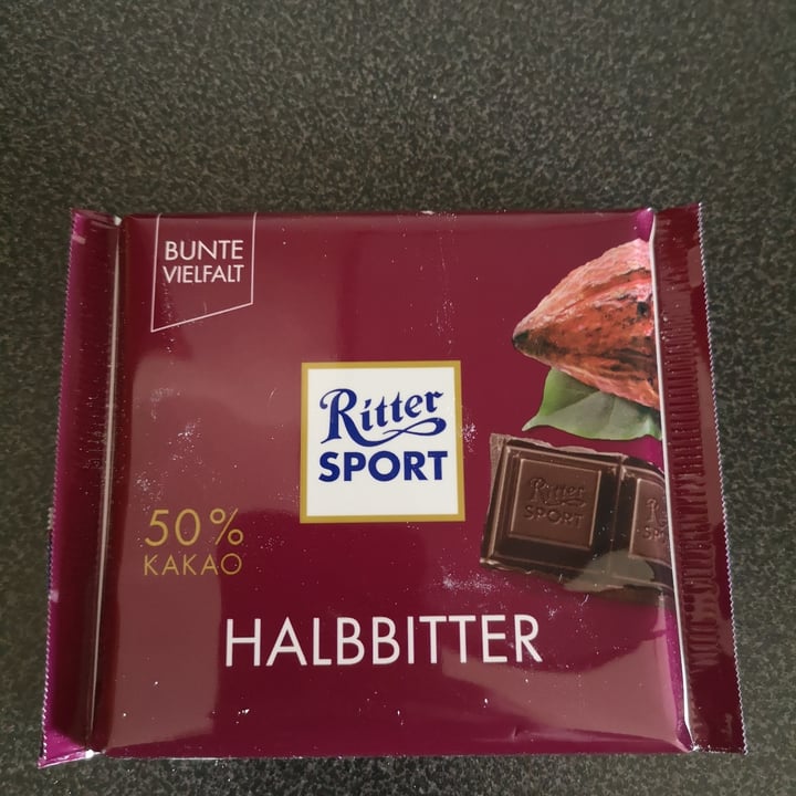 photo of Ritter Sport Halbbitter shared by @timmibeu on  25 Nov 2020 - review