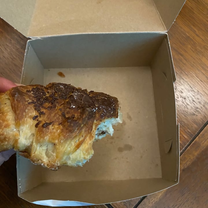 photo of The Fussy Vegan Chocolate croissant 🥐 shared by @bianca1701 on  17 Jul 2020 - review