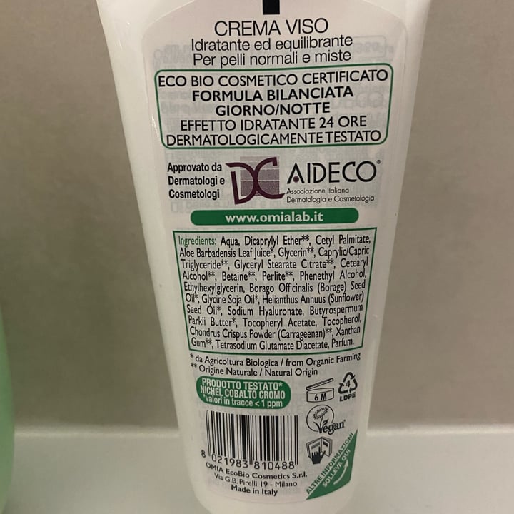 photo of Omia Laboratoires Crema Viso Idratante Equilibrante aloe vera shared by @giusu on  21 Mar 2022 - review