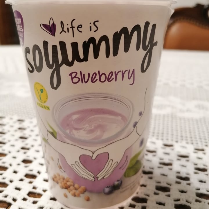 photo of Life is Soyummy Life Is So Yummy Blueberry shared by @joaopuga on  15 Jun 2020 - review
