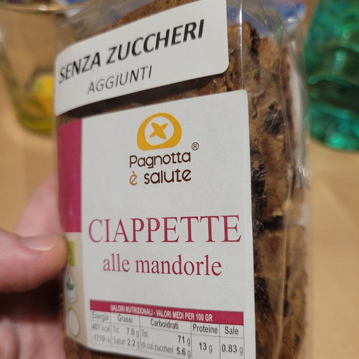 photo of Pagnotta è salute Ciappette alle Mandorle shared by @stefygra96 on  12 Mar 2022 - review