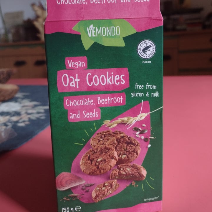 review photo of Vemondo Vegan oat cookies chocolate, beetroot and seeds shared by @eni on 14 Sep 2022 - review