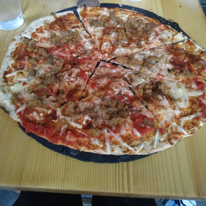 photo of Pizzeria Trozo Pizza Cebolla, Seitán, Mostaza shared by @sergivalero on  26 Aug 2022 - review