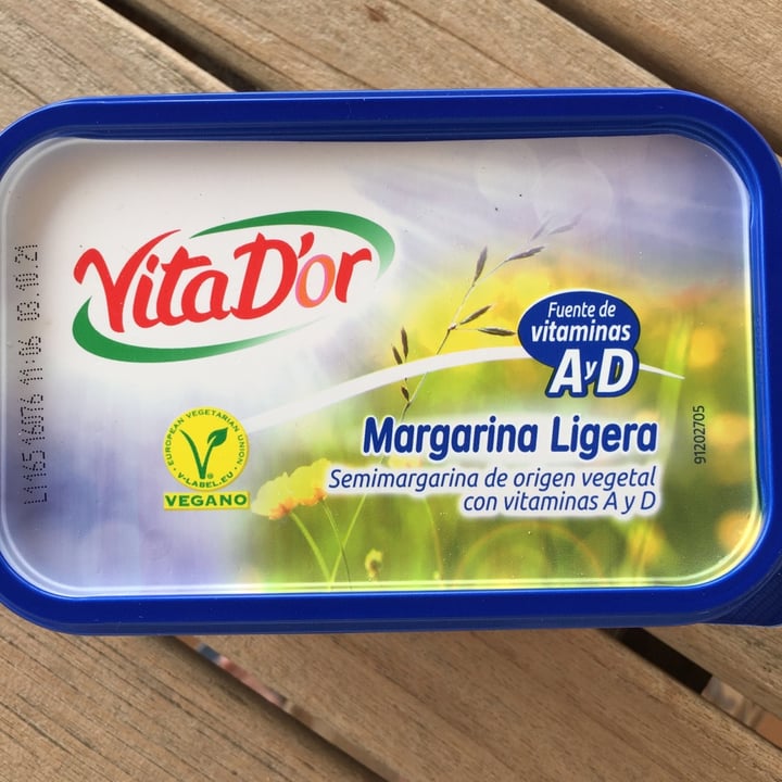 photo of VitaD'or Margarina vegetale shared by @yosoyveganaporti on  27 Jul 2021 - review