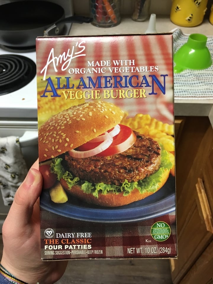photo of Amy’s All American Veggie Burger shared by @lisseatsplants on  19 Dec 2019 - review