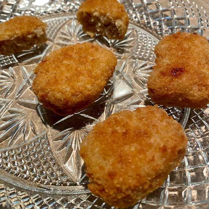 photo of Alpha Foods Chik’n Nuggets shared by @curvycarbivore on  11 Nov 2021 - review