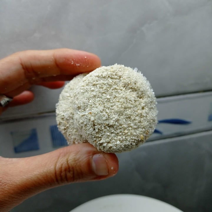 review photo of Vegy like Nuggets De Tofu shared by @miliforanimals on 08 Jul 2022 - review