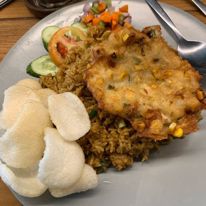 photo of RBoJ Coffee / Ray's Bottle of Joe Central Nasi Goreng kampung shared by @poppyprl on  13 Nov 2021 - review