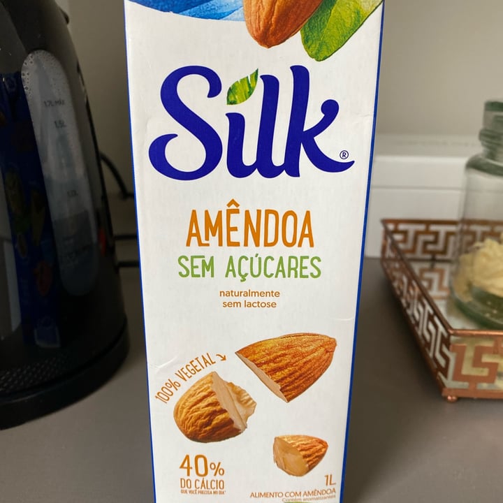 photo of Silk Alimento com amêndoa shared by @dbdincao on  07 May 2022 - review