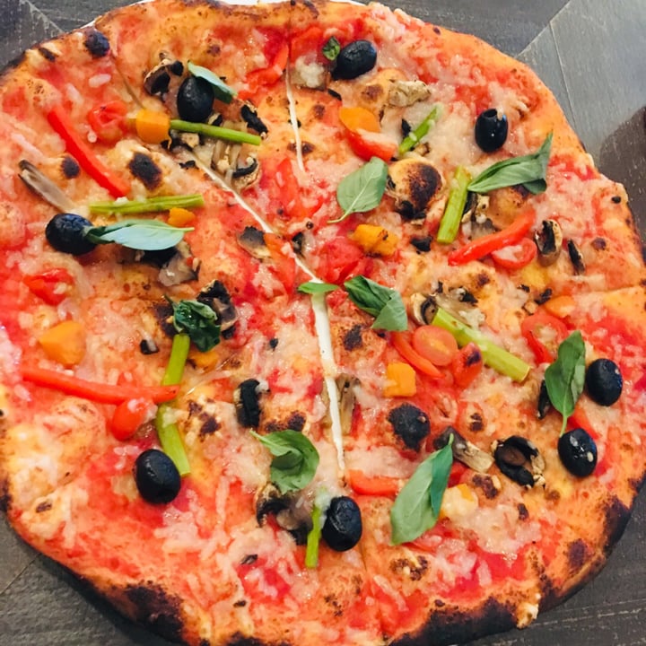 photo of PizzaExpress Giardiniera Leggera shared by @herbimetal on  30 Oct 2019 - review