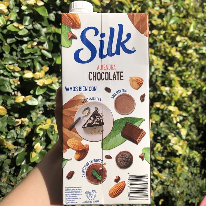 review photo of Silk Bebida de Almendra sabor Chocolate shared by @lelusol on 30 Aug 2020 - review