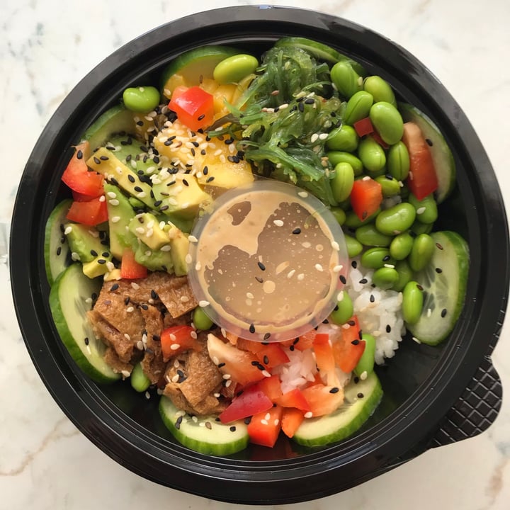 photo of EatHappy Poke Bowl Vegetarisch (vegan) shared by @lunaleeat on  26 Jul 2020 - review