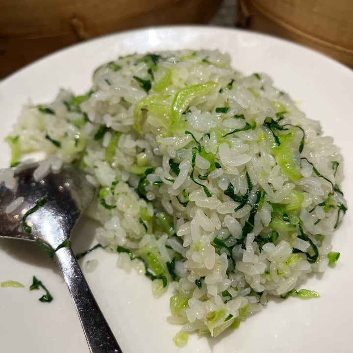 review photo of Din Tai Fung Vegetarian Fried Rice shared by @noobles on 09 Apr 2022 - review