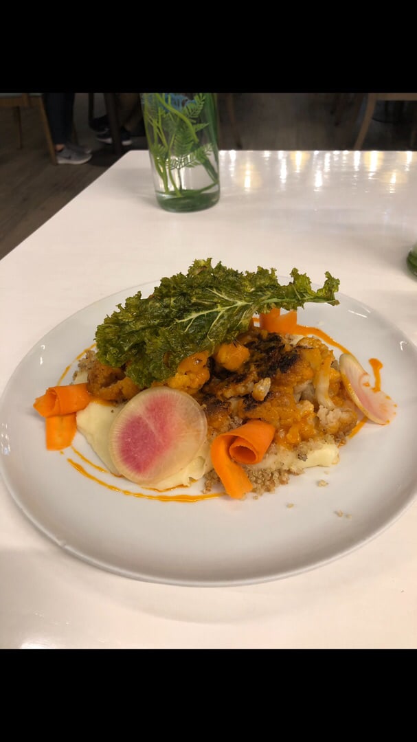 photo of Vegan Inc. Miyana Polanco Cauliflower Quinoa Mashed Potatoes shared by @sarahbrandow on  20 Jul 2019 - review