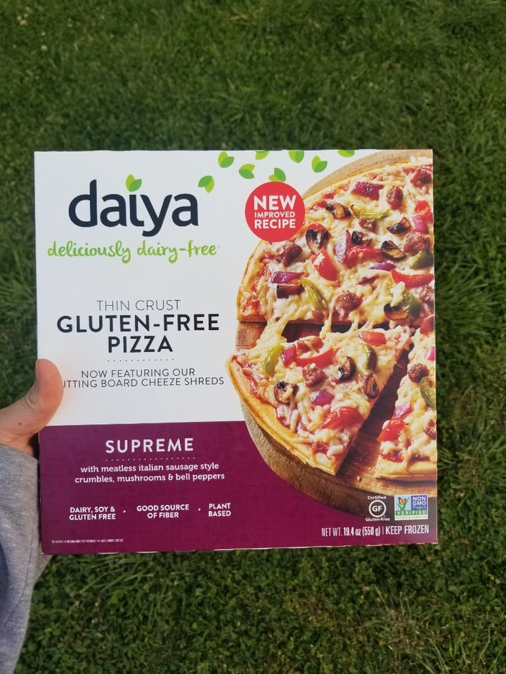 photo of Daiya Supreme Pizza Sausage, Mushrooms & Bell Peppers shared by @jpatterson on  19 Apr 2020 - review