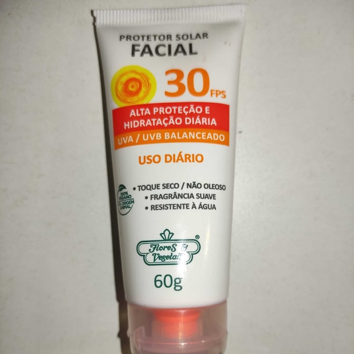 photo of Flores & Vegetais Protetor Facial shared by @kesy on  23 Mar 2022 - review