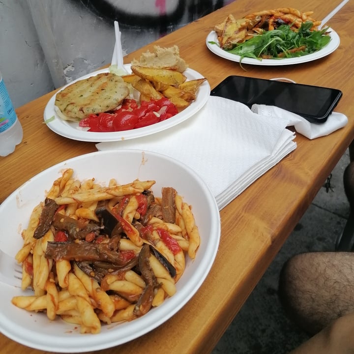 photo of Officina Vegana Plato combinado shared by @animals03 on  17 Aug 2021 - review