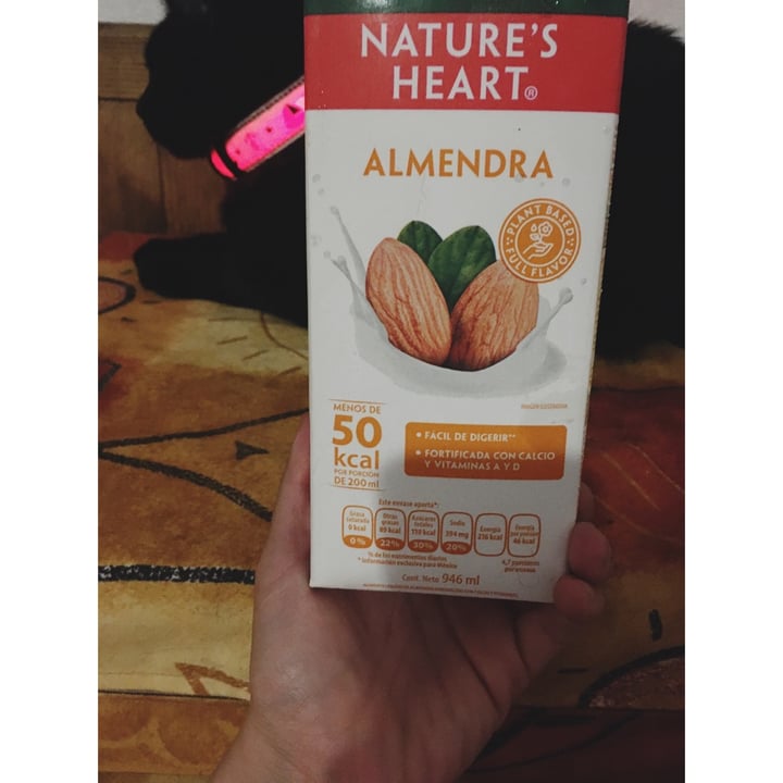 photo of Nature's Heart Almond Milk shared by @alinemelanie on  12 Oct 2020 - review