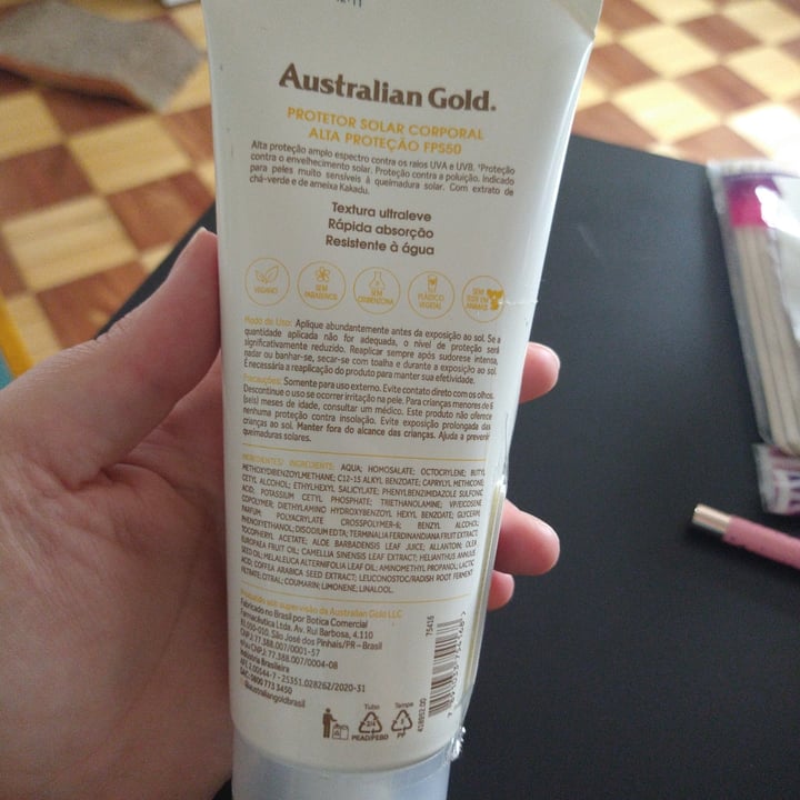 photo of Australian Gold protetor corporal shared by @carolestevam on  01 May 2022 - review