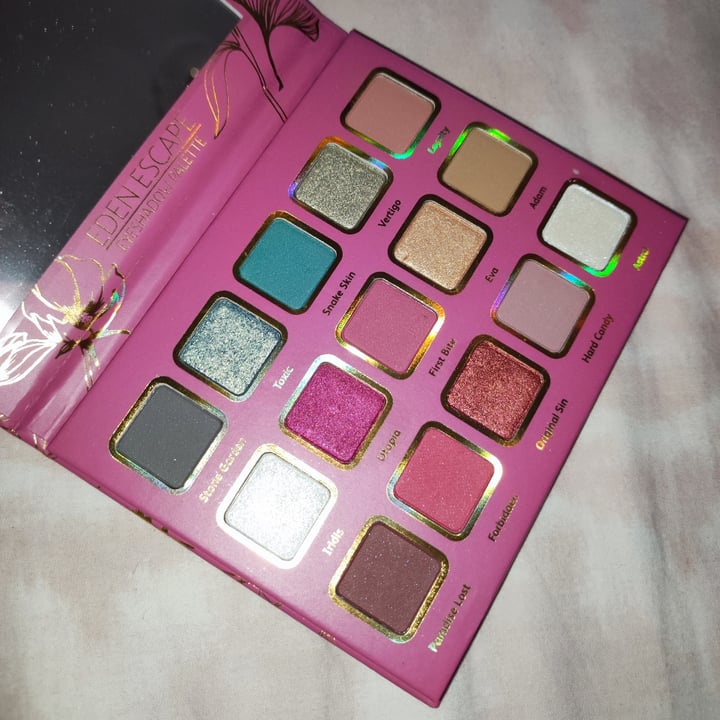 photo of Astra eden escape eyeshadow palette shared by @nella02 on  28 Jun 2022 - review