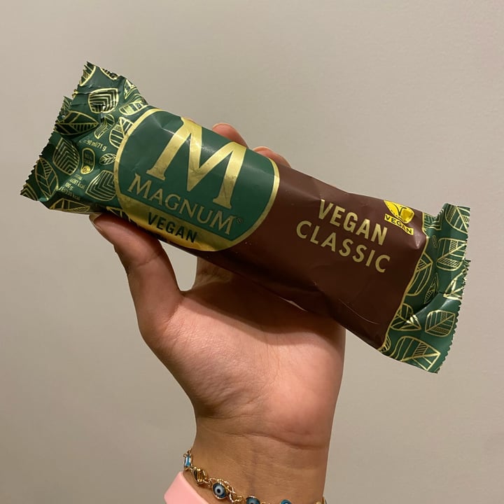 photo of Magnum Vegan classic shared by @sebaalmashaan on  12 Feb 2022 - review
