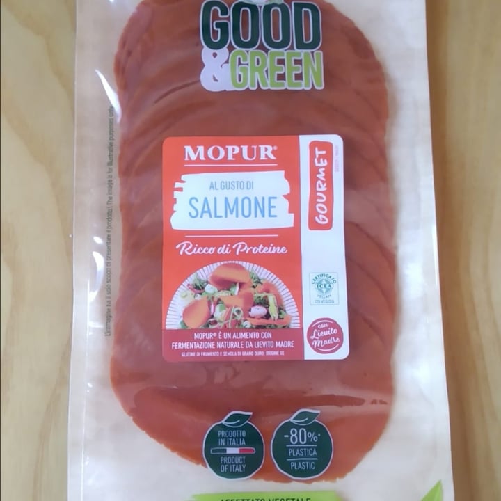review photo of Good and green Mopur al gusto di salmone shared by @pulce on 01 Nov 2022 - review
