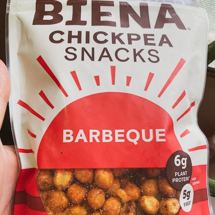 photo of Biena Snacks Chickpea Snacks Barbeque shared by @theveganhopper on  02 Nov 2021 - review