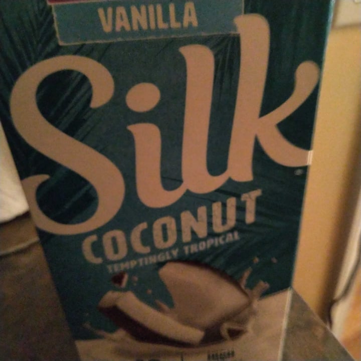 photo of Silk Coconut Unsweetened shared by @rachelbevegan on  26 Jun 2021 - review