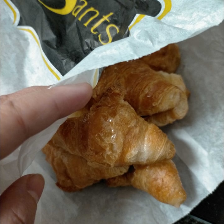 review photo of CroisSants Mini croissants veganos shared by @m0n on 06 Jan 2022 - review