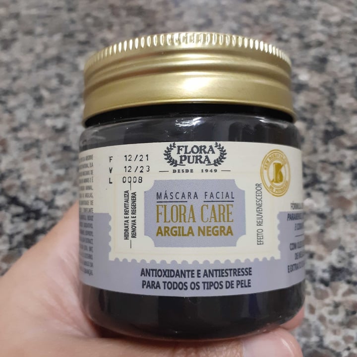 photo of Flora Pura Máscara Facial flora Care Argila Negra shared by @monicalima on  12 May 2022 - review