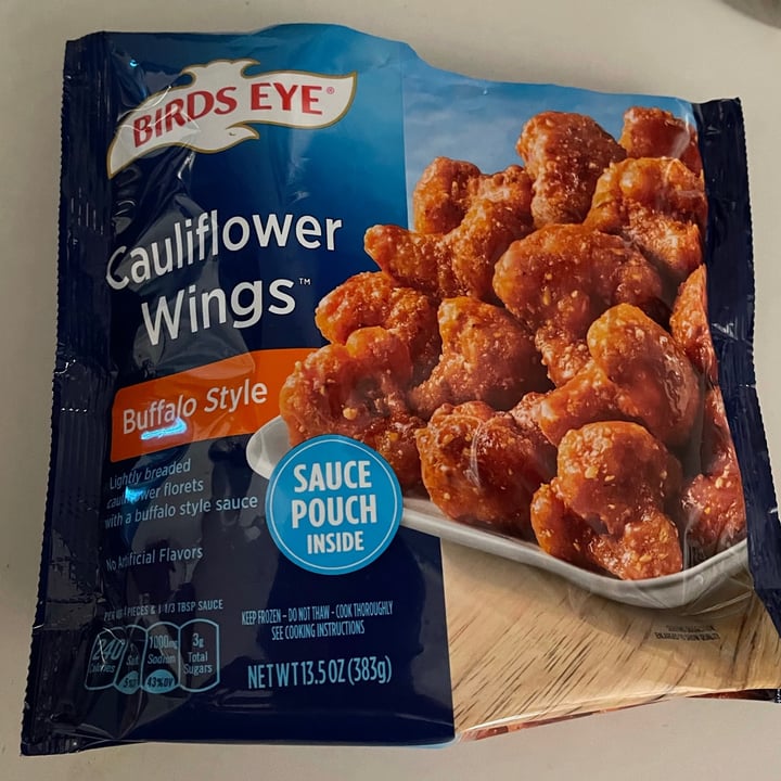 photo of BirdsEye Cauliflower wings buffalo shared by @courtlynn on  18 Sep 2021 - review