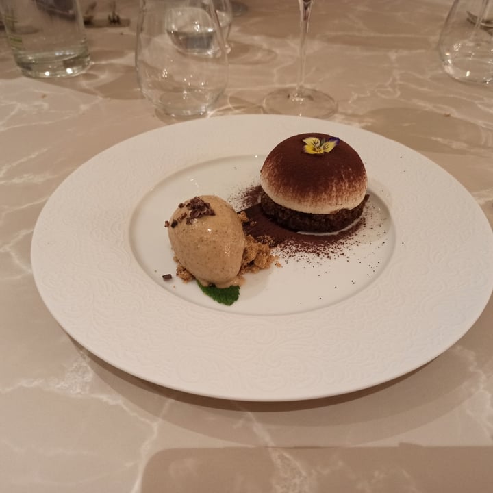 photo of Linfa Milano - Eat Different Tiratisù shared by @gingerica on  26 Sep 2021 - review