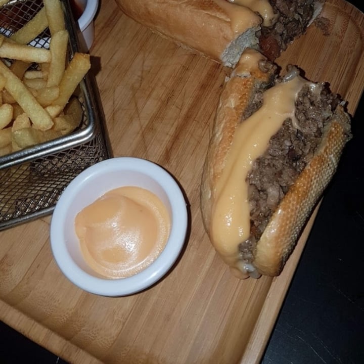 review photo of Luna's Kitchen Beirut Philly sandwich shared by @lynnh on 07 Jan 2021 - review