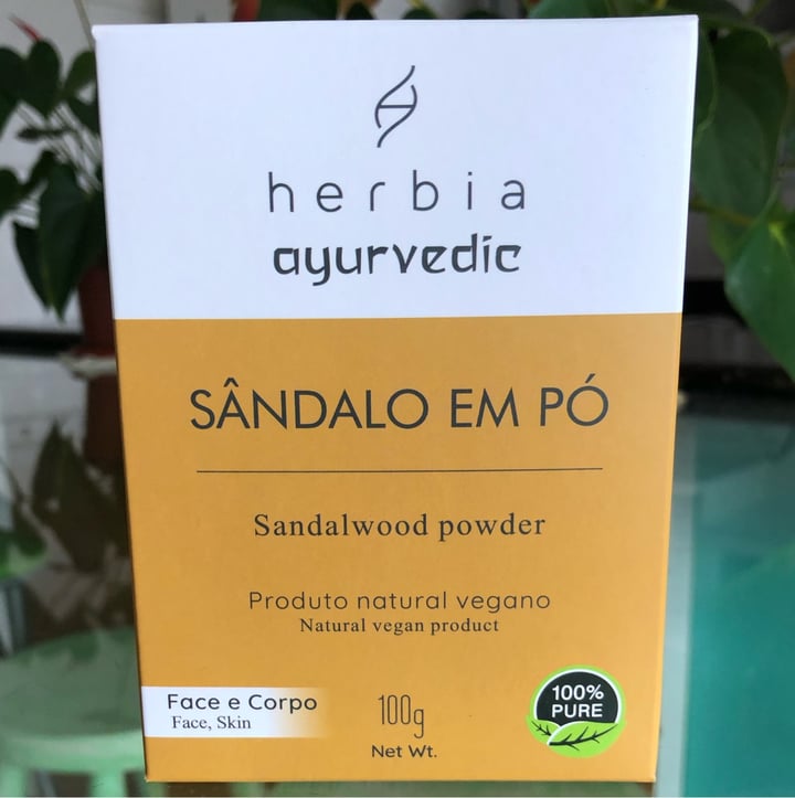 photo of Herbia Ayurvedic Sândalo em pó para rosto e corpo 100g shared by @kellychris on  06 Jun 2022 - review