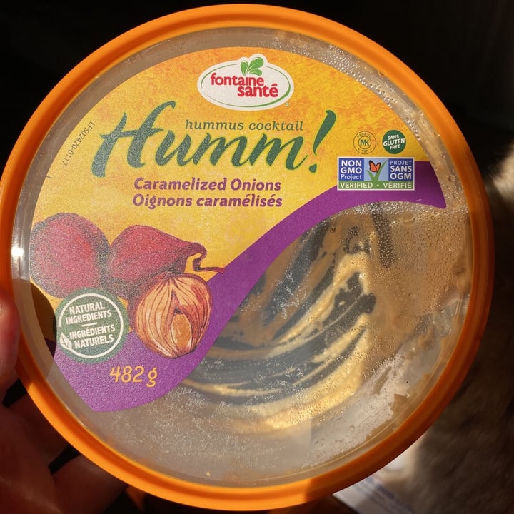 photo of Fontaine Santé Roasted Red Pepper Hummus  shared by @shellyvanp on  01 Jun 2021 - review