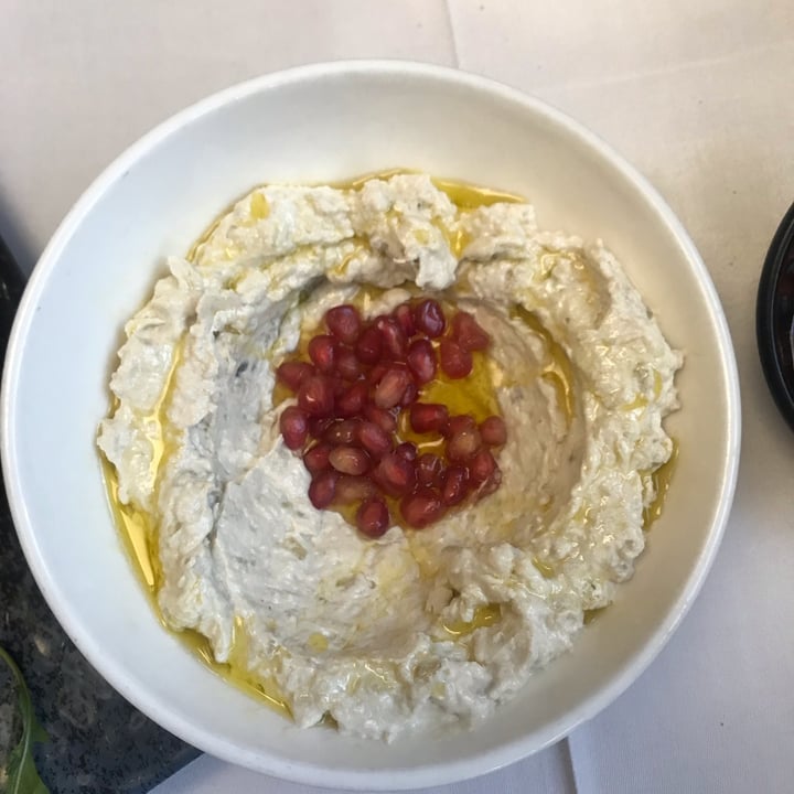 review photo of مطعم سوليدير Puré de berenjena Con Granada shared by @maytetxu on 23 Jan 2022 - review