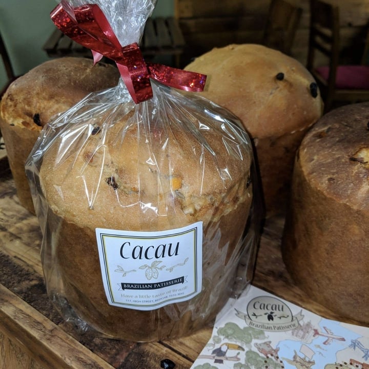 review photo of Cacau Brazilian Patisserie vegan panetone shared by @roseperiotto on 11 May 2022 - review