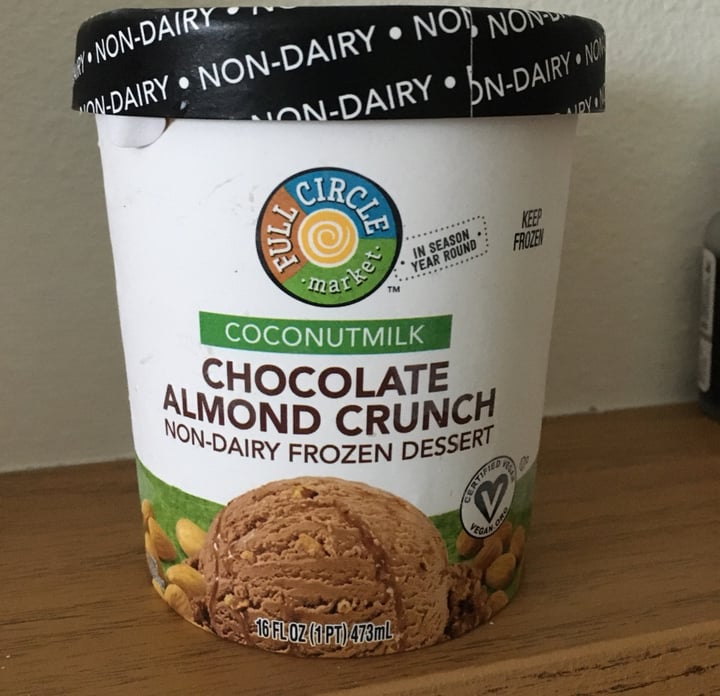 photo of Full Circle Market Chocolate Almond Crunch Non-dairy Frozen Dessert shared by @mar28 on  28 Jun 2020 - review