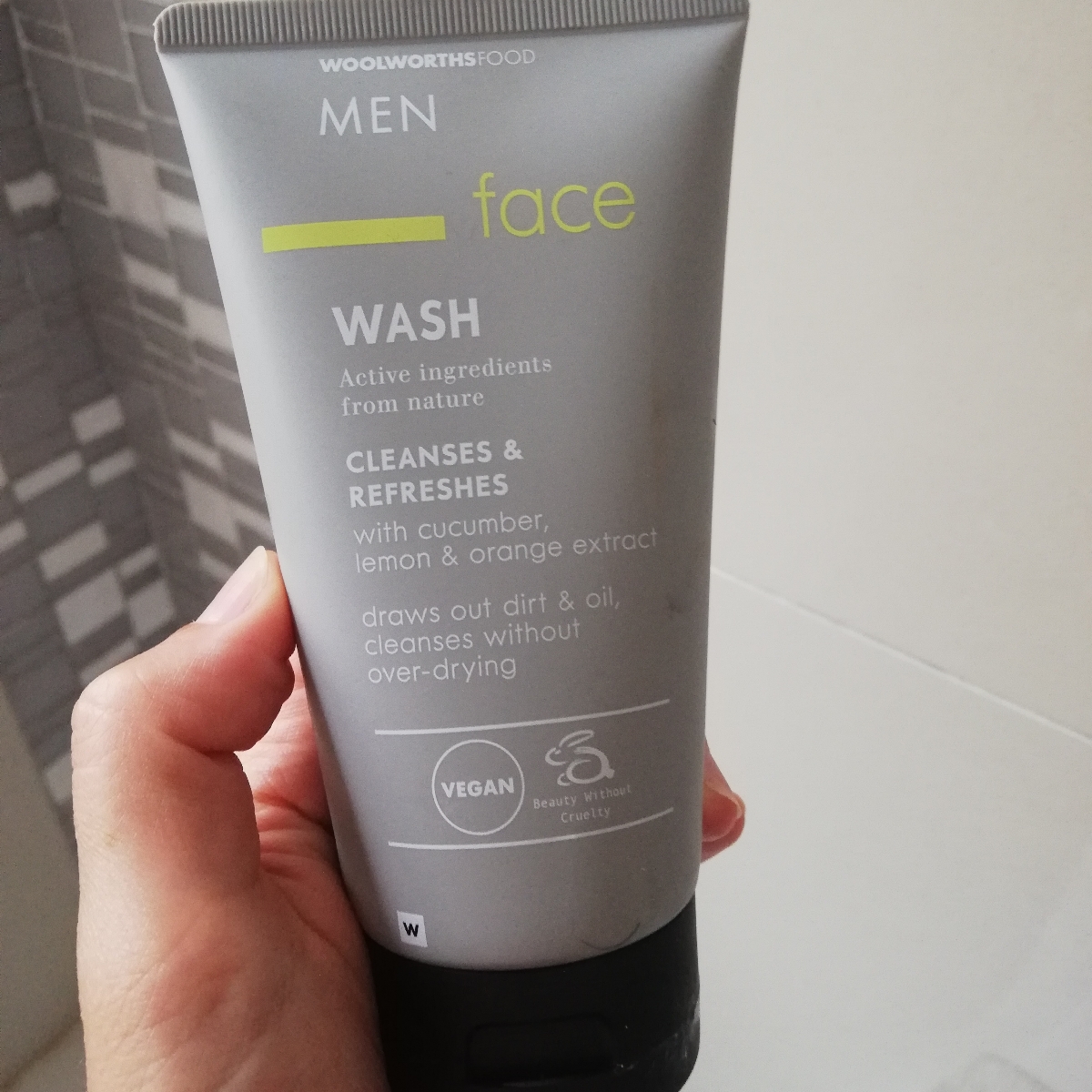 Woolworths Mens face wash Reviews abillion
