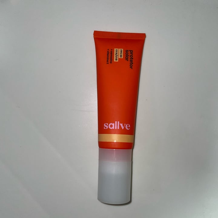review photo of Sallve Protetor Solar Facial shared by @victorterhorst on 31 Jan 2022 - review