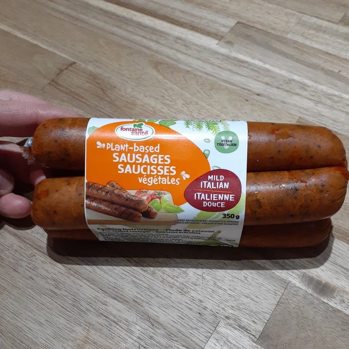 review photo of Fontaine Santé Saucisses Végétales shared by @mariepoppin on 28 Nov 2021 - review