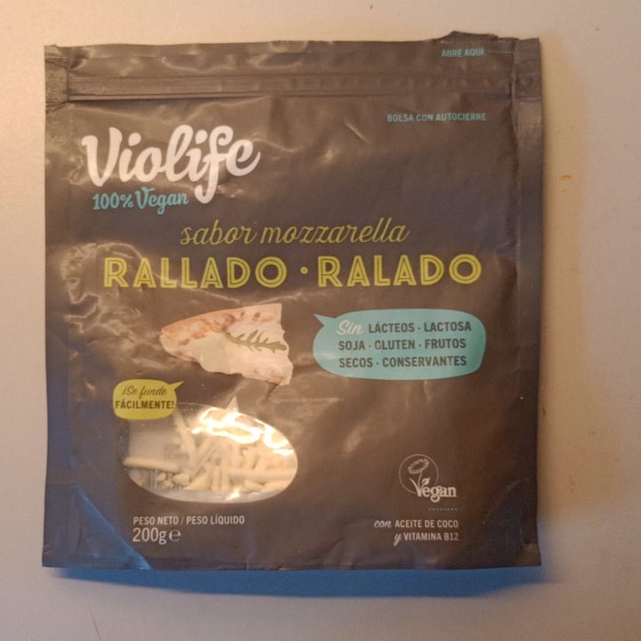 review photo of Violife Queso Rallado sabor a Mozzarella shared by @juliaavi on 22 May 2022 - review
