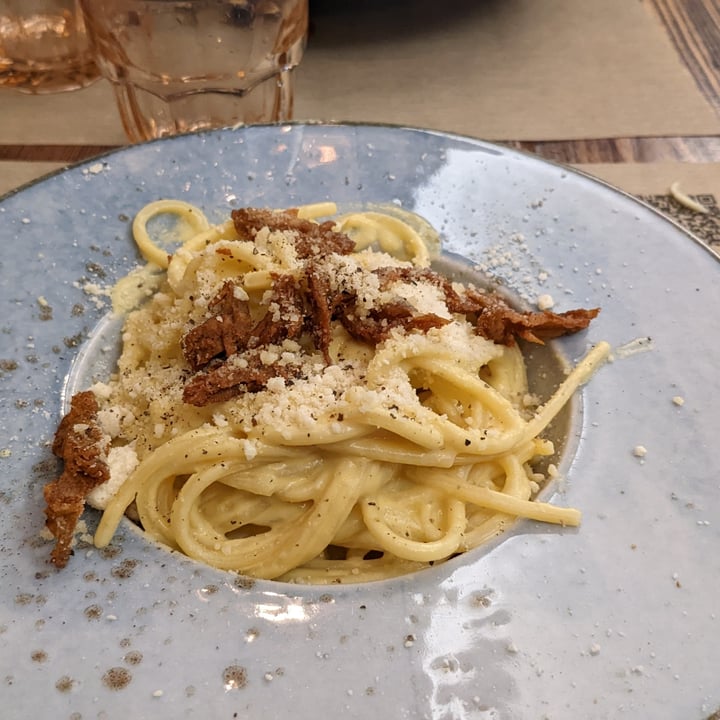 photo of Rifugio Romano Carbonara vegana shared by @orsablu on  26 Nov 2022 - review